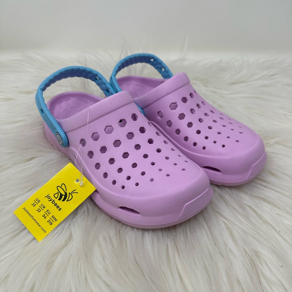 Target Joybees Youth girls water shoes size 4